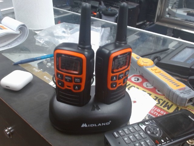 Walkie talkie avec acc