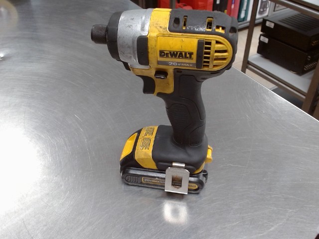 Impact drill dewalt