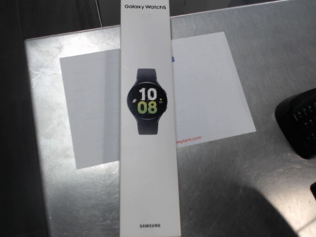 Samsung galaxy watch avec boite