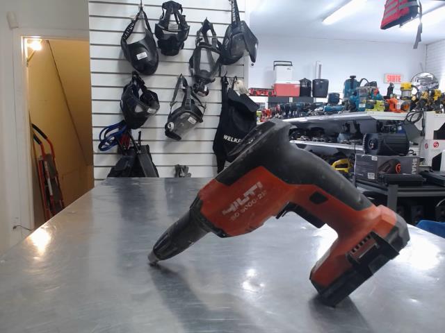 Drill gyps 22v no batt/chargeur