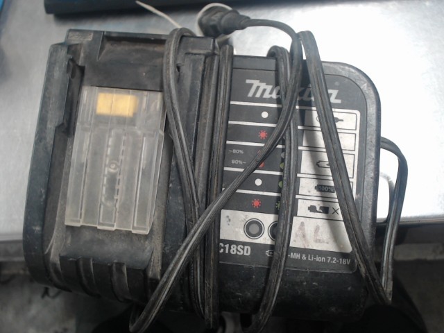 Chargeur makita  18v