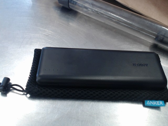 Power bank avec moite chargeur livr