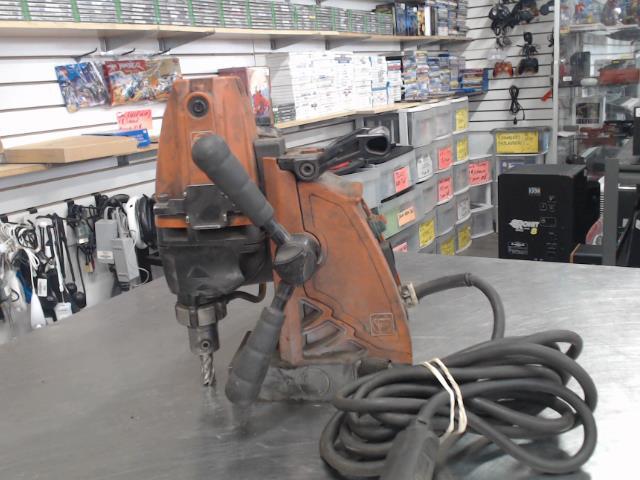 Drill magnetique