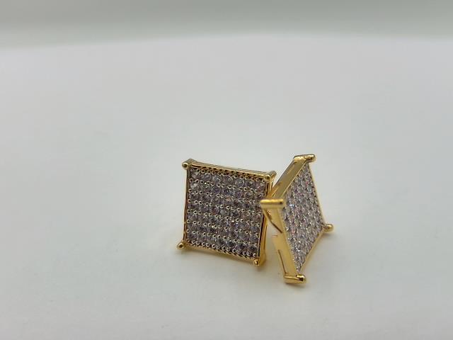 BOUCLES D OREILLES EN OR 10KT NEW