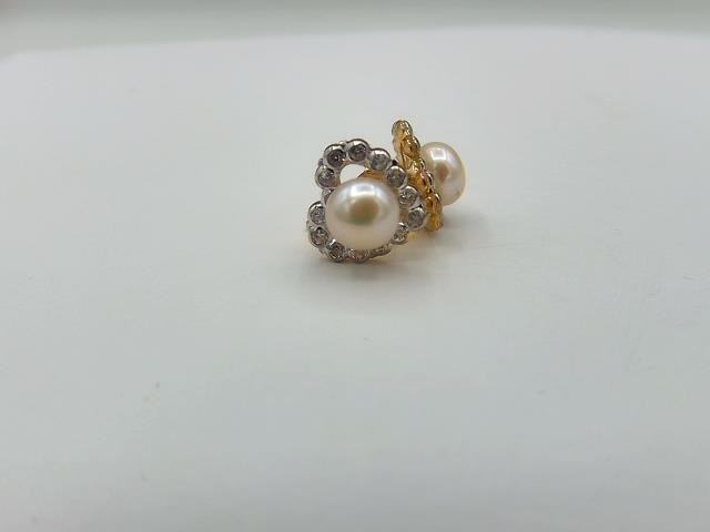 BOUCLES D OREILLES EN OR 10KT NEW 