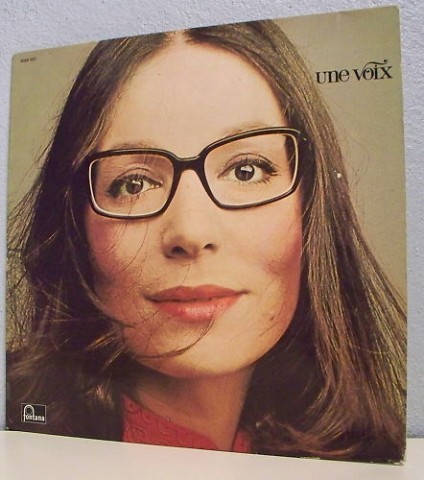 Une voix