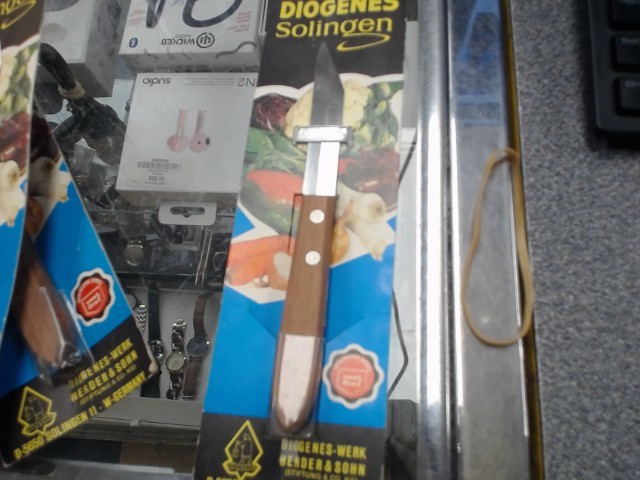 Souteau cuisinne neuf