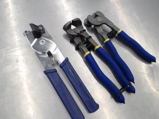 Outils a main ceramique gris et bleu