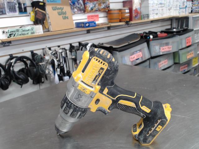 Drill 20v no batt/chargeur