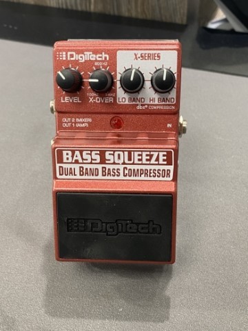 Bass squeeze dual band bass compressor