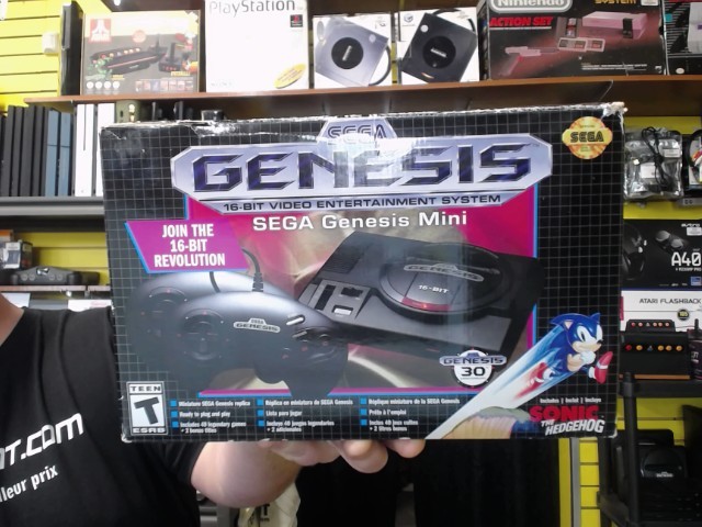 Sega genesis mini 2 manettes + fils