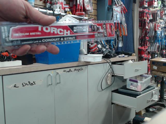 9in metal carb nitr single