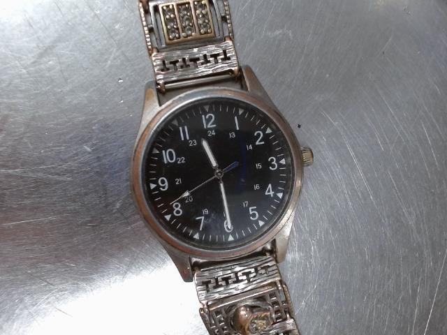 Montre en argent avec 4 versas