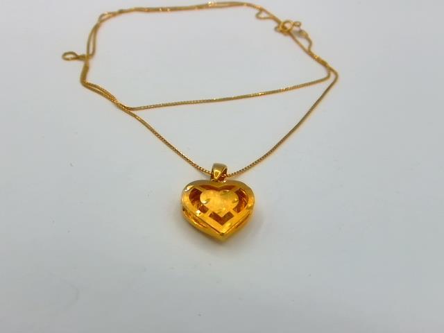 CHAINE AVEC PENDANT EN OR 18KT
