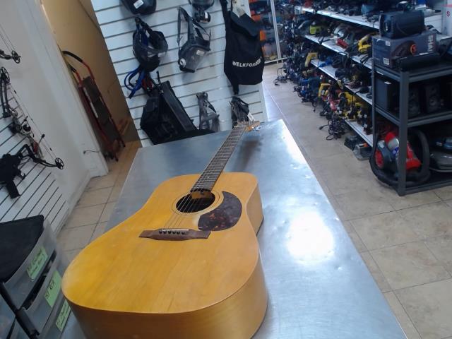 Guitare acoustic