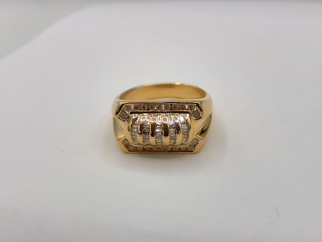 BAGUE EN OR 14KT AVEC  DIAMANTS