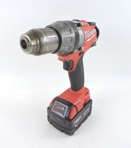 Hammer drill milwaukee  batt 2ah