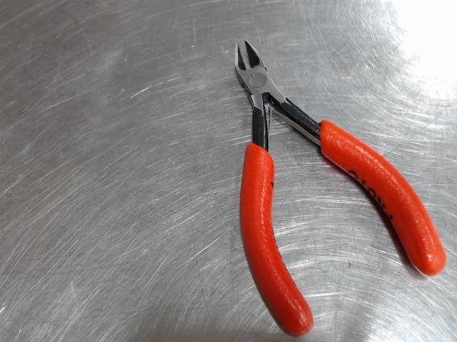 Paire cutter