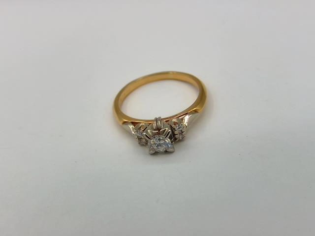 BAGUE EN OR 14KT AVEC DIAMANTS 