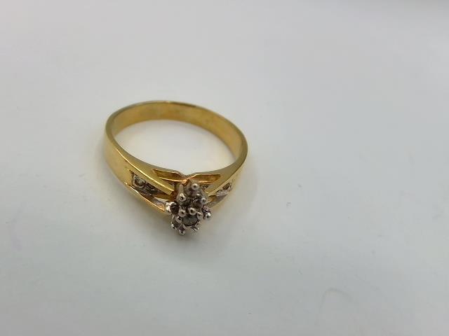 BAGUE EN OR 10KT
