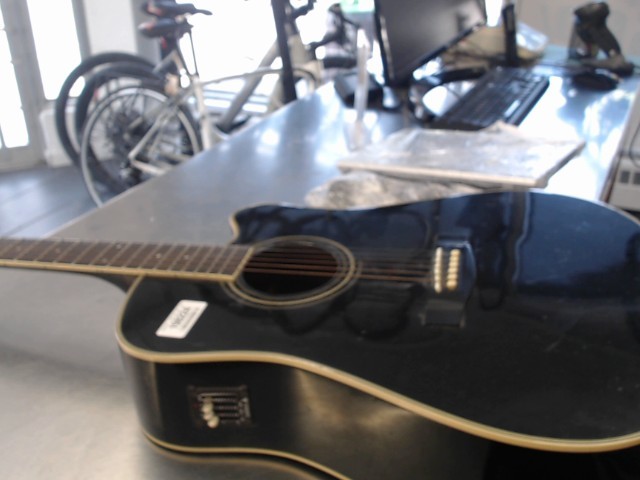 Samick guitare accoustique noire