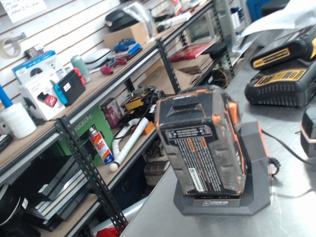 Batterie 3ah +chargeur ridgid