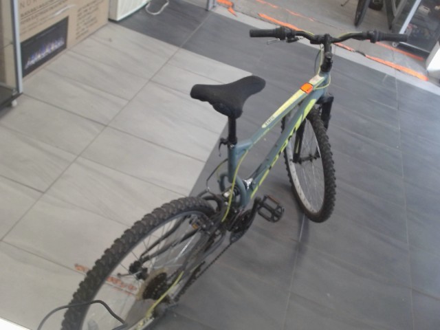 Velo hybrid ccm gris