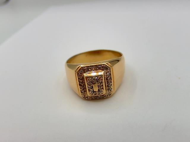 BAGUE EN OR 10KT AVEC DIAMANTS