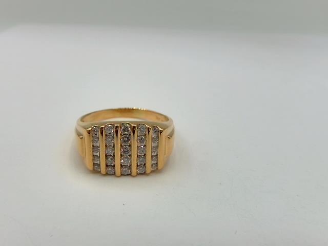 BAGUE EN OR 14KT AVEC DIAMANTS