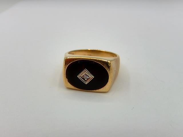 BAGUE EN OR 10KT AVEC DIAMANTS