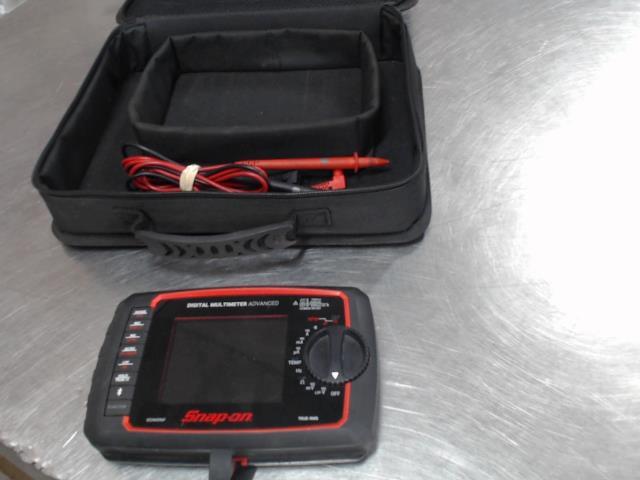 Multimetre digital+acc dcase