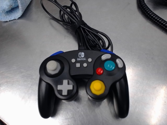 Manette switch style gamecube