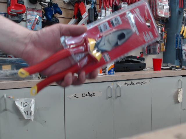 Pliers
