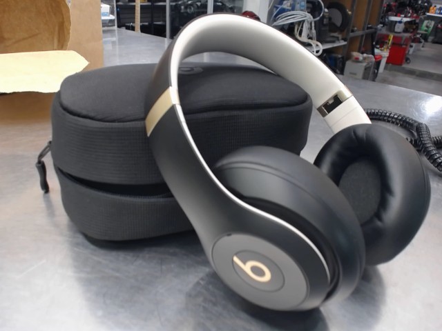 couteur sans fil beats studio pro