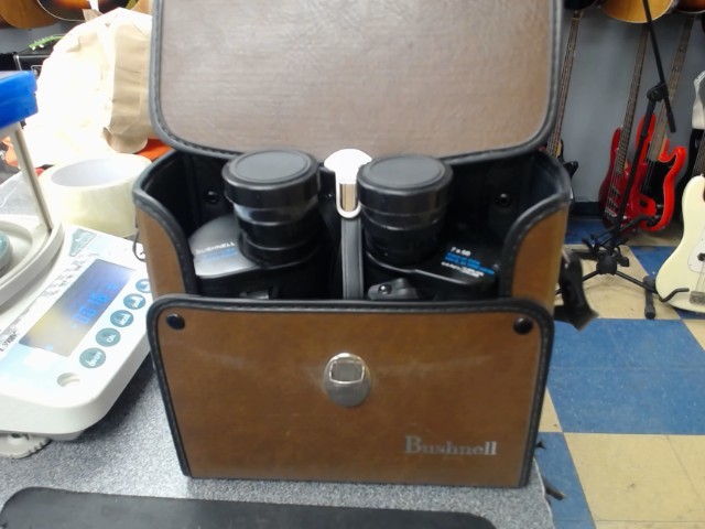 Binoculars good condition