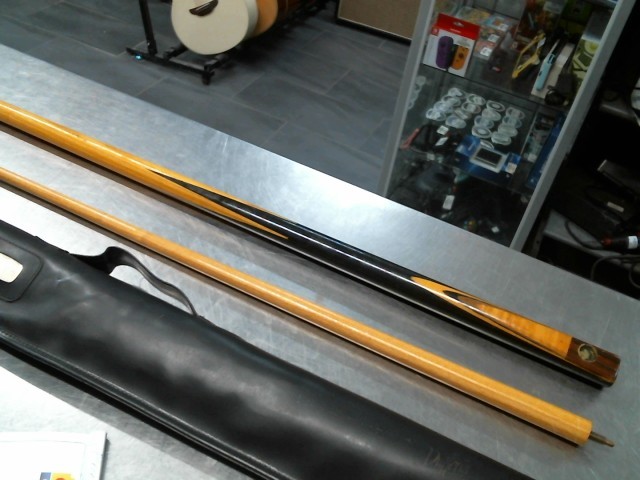 Pool cue vinetage dufferrin dans etui