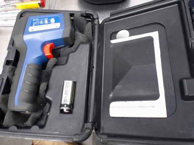 Thermometre infrarouge reed dans case