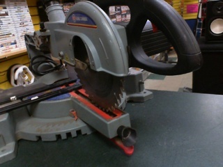 Compound sliding mitre saw 10 inches