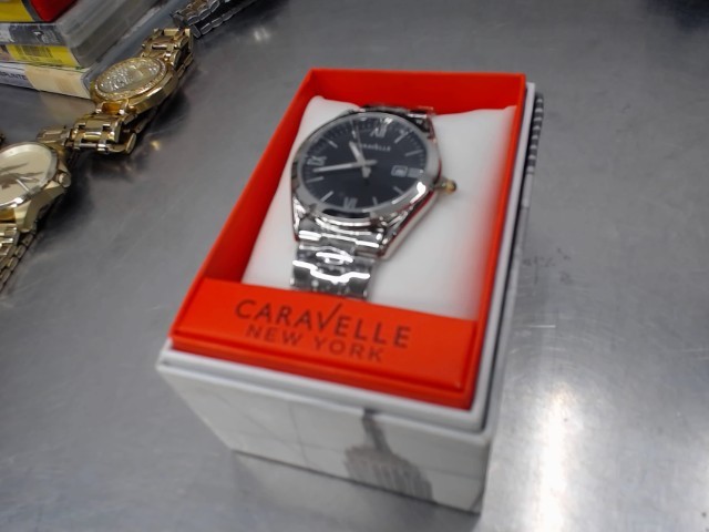 Montre caravelle en boite