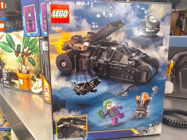 Lego batman tumber vs two-face neuf