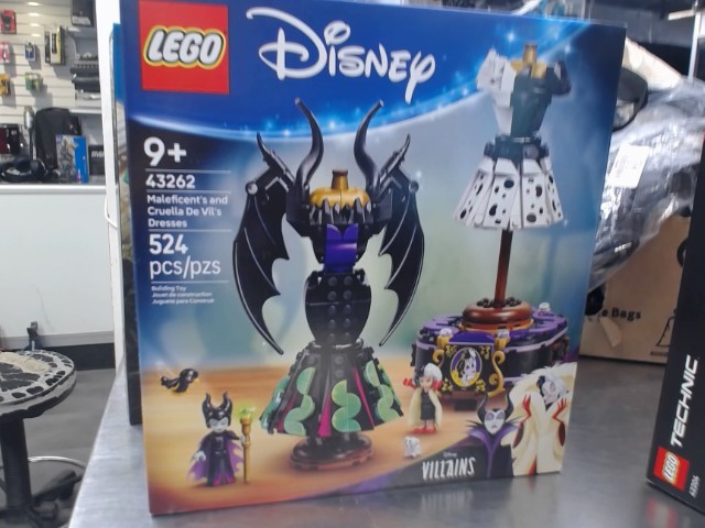 Lego maleficient 43262