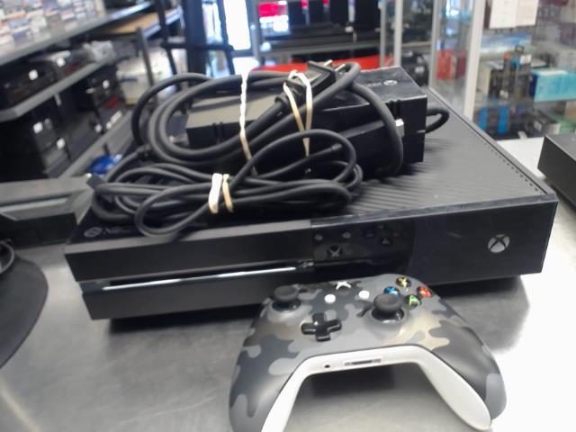 Console xbox one noir + fils