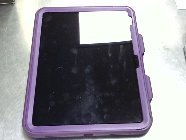 Ipad 10gen dans tui mauve