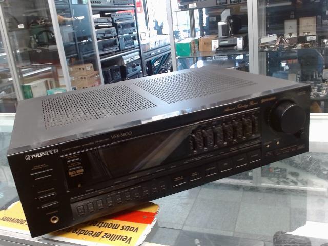 Stereo receiver avec equalizer