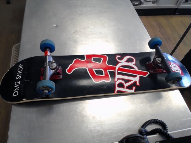 Skate element