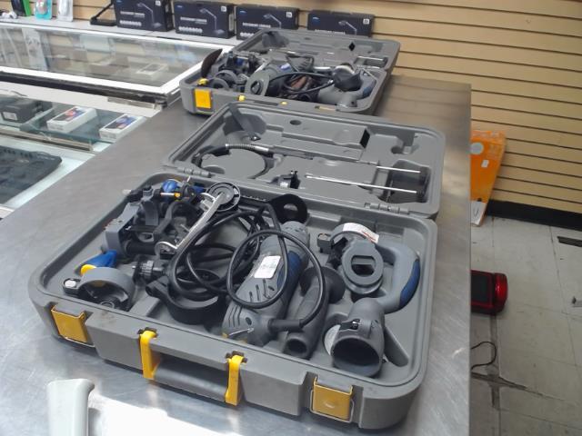Scie rotative avec acc