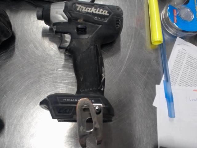 Impact drill makita