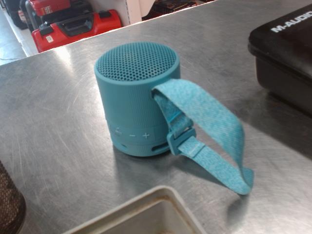 Speaker bluetooth