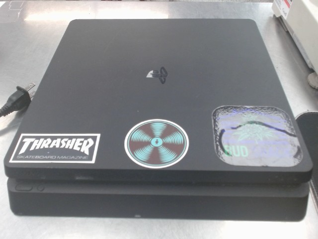 Console ps4 avec cable sans anette