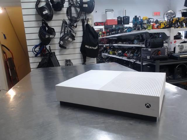 Xbox one s 1to digital no remote